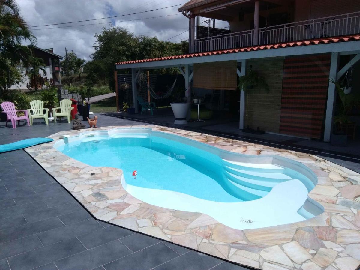 Grand T2 Tout Confort , Emplacement Ideal Riviere-Salee المظهر الخارجي الصورة